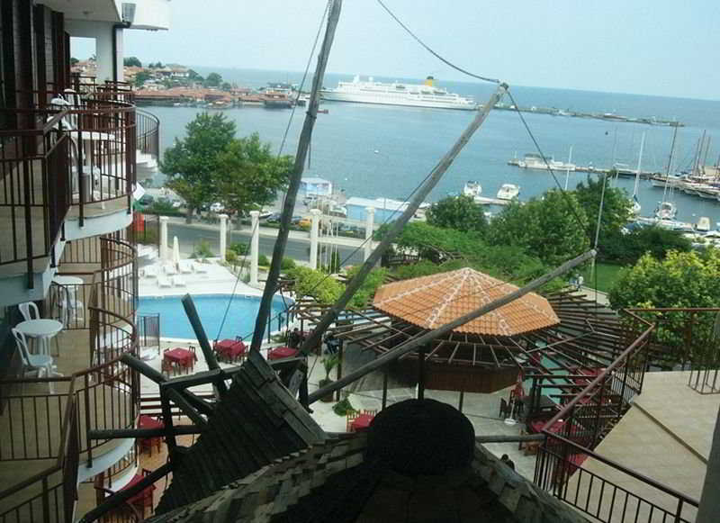 Menabria Nessebar Hotell Eksteriør bilde